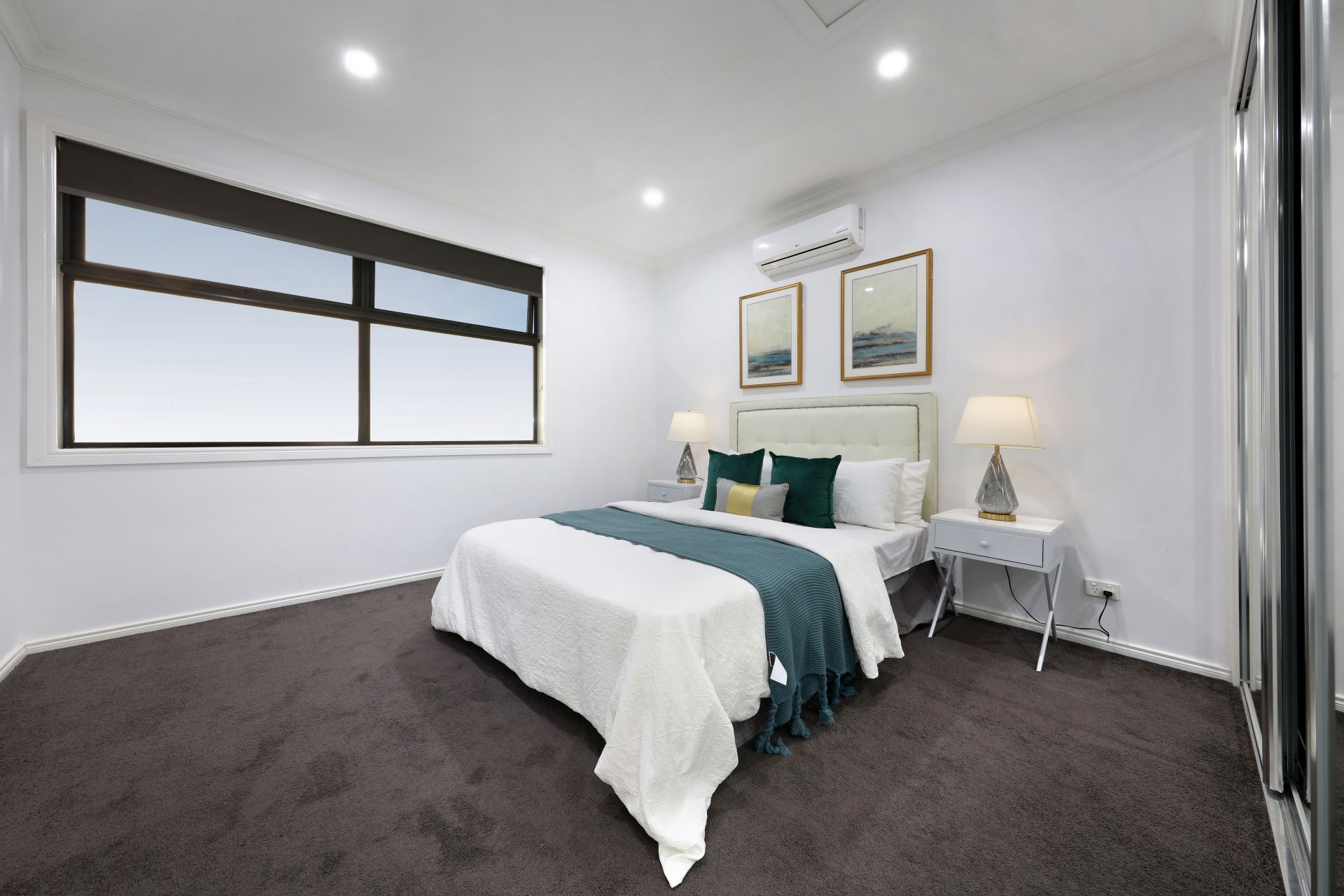 2/34 Crawford Road, Clarinda OBrien Real Estate