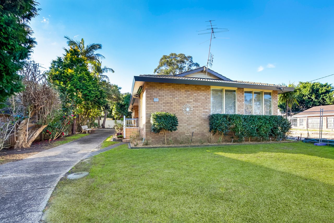 Real Estate For Sale 72 Old Pittwater Road Brookvale , NSW