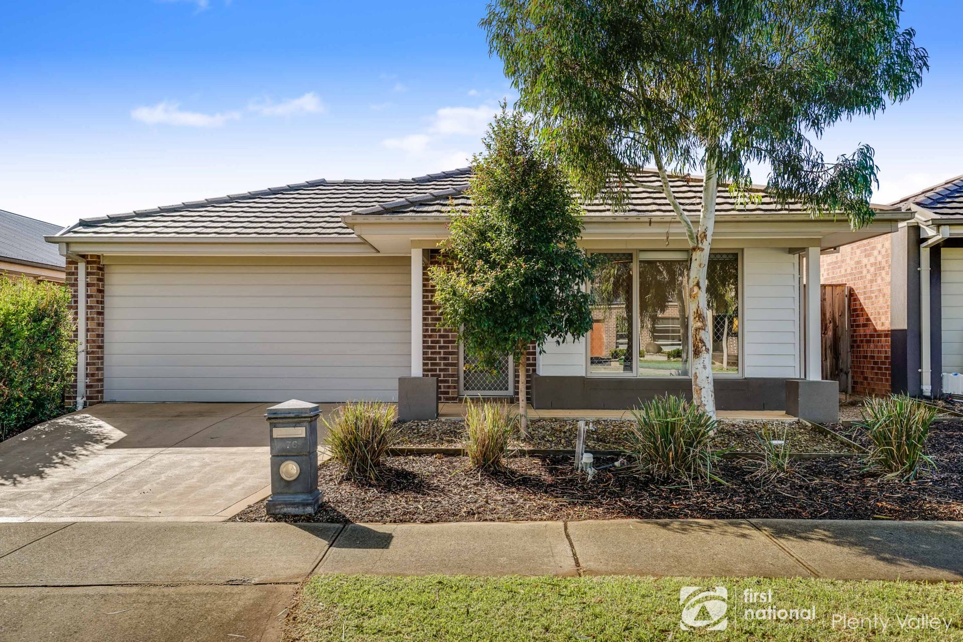76 Laurimar Boulevard, Doreen Resider Real Estate