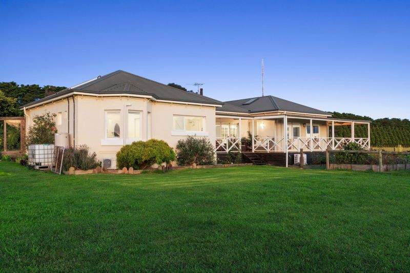 Sold property 2200000 for 235 Road Drysdale , VIC 3222