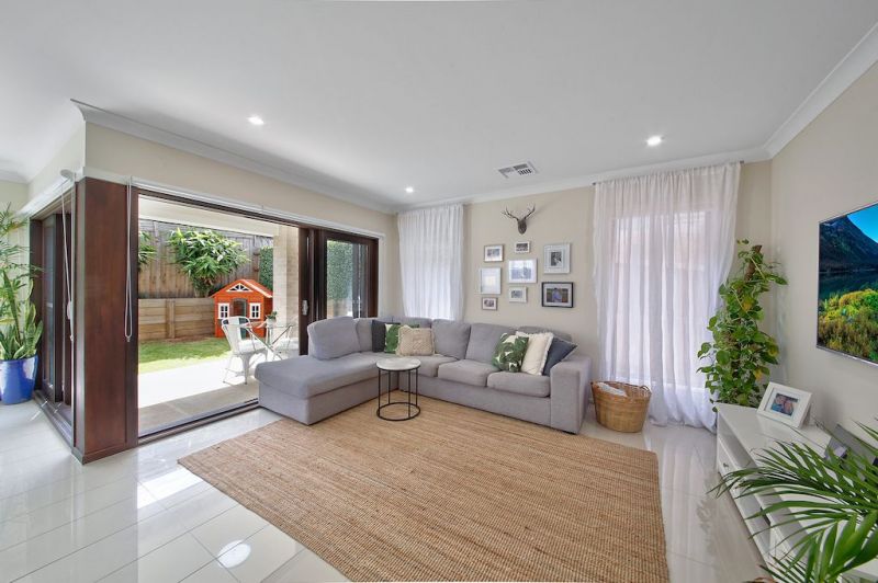 39 Bowerman Road, Elderslie United Realty