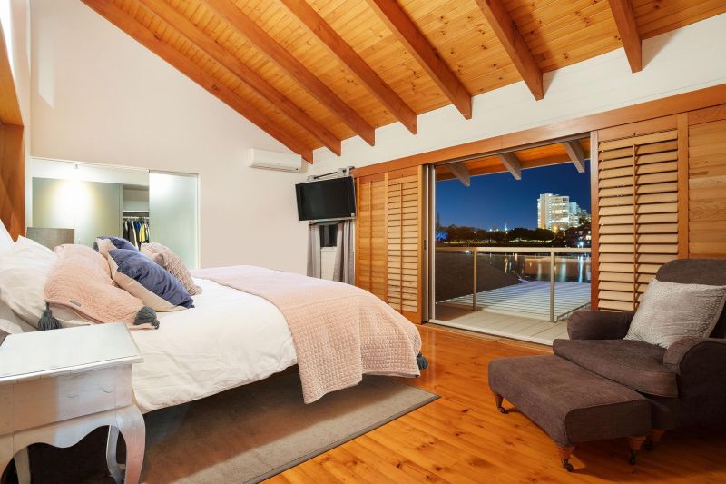 Real Estate For Sale 23 Neptune Court Paradise Waters , QLD
