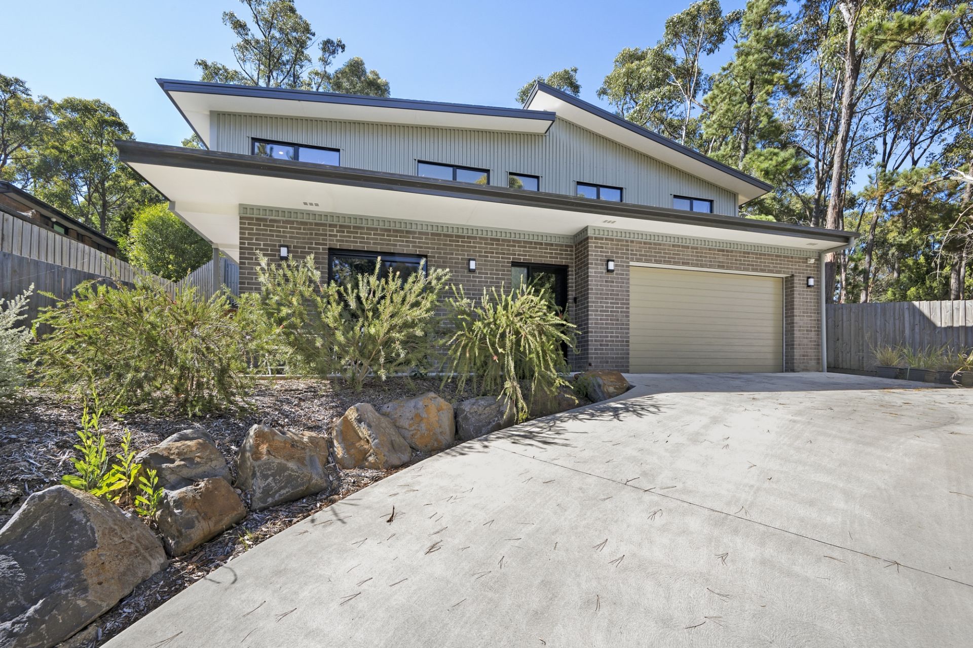 37 Darriwell Drive, Mount Helen Ballarat Real Estate Pty Ltd