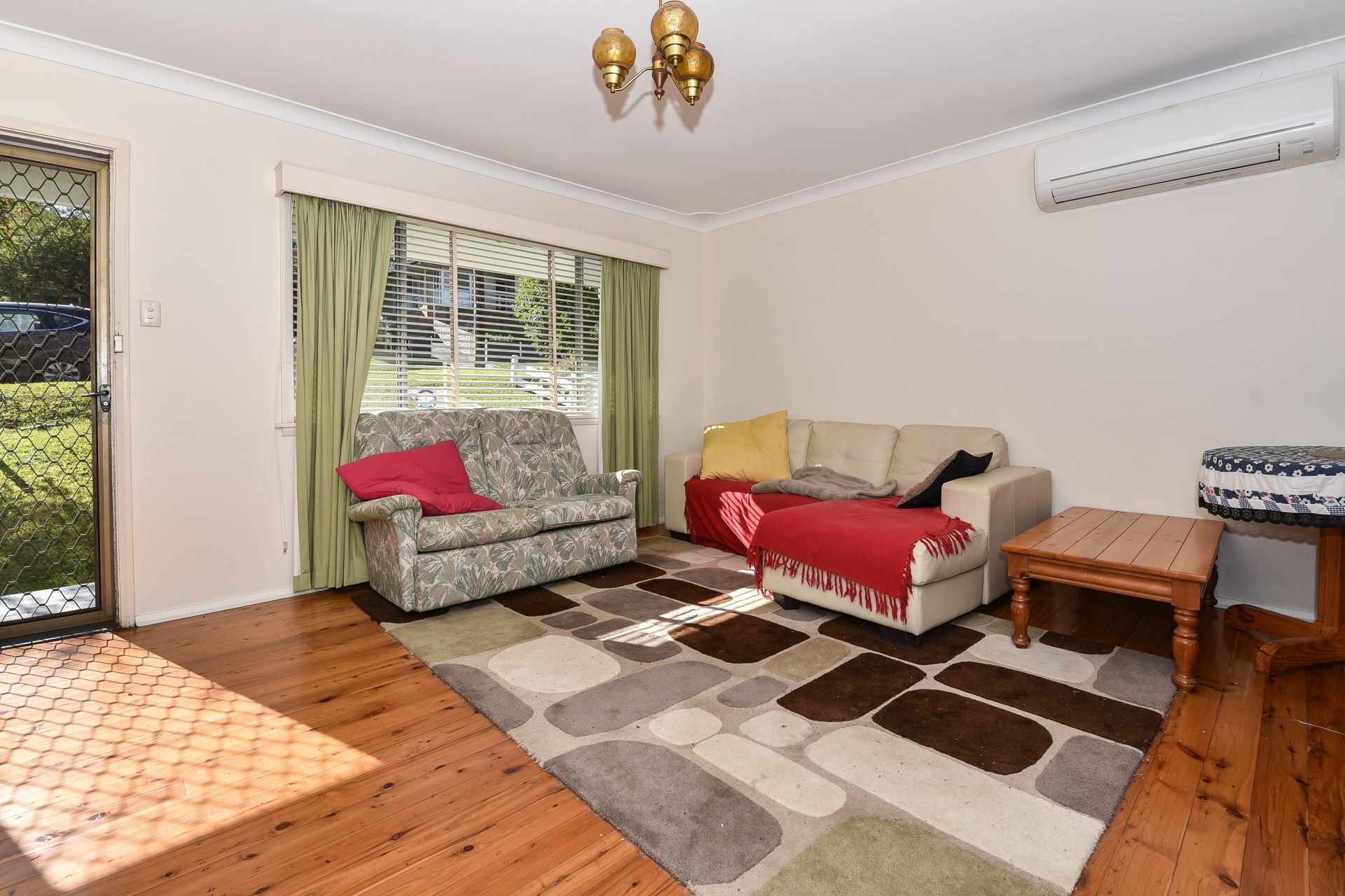 Real Estate For Lease 44 Macgregor Street Wyoming , NSW