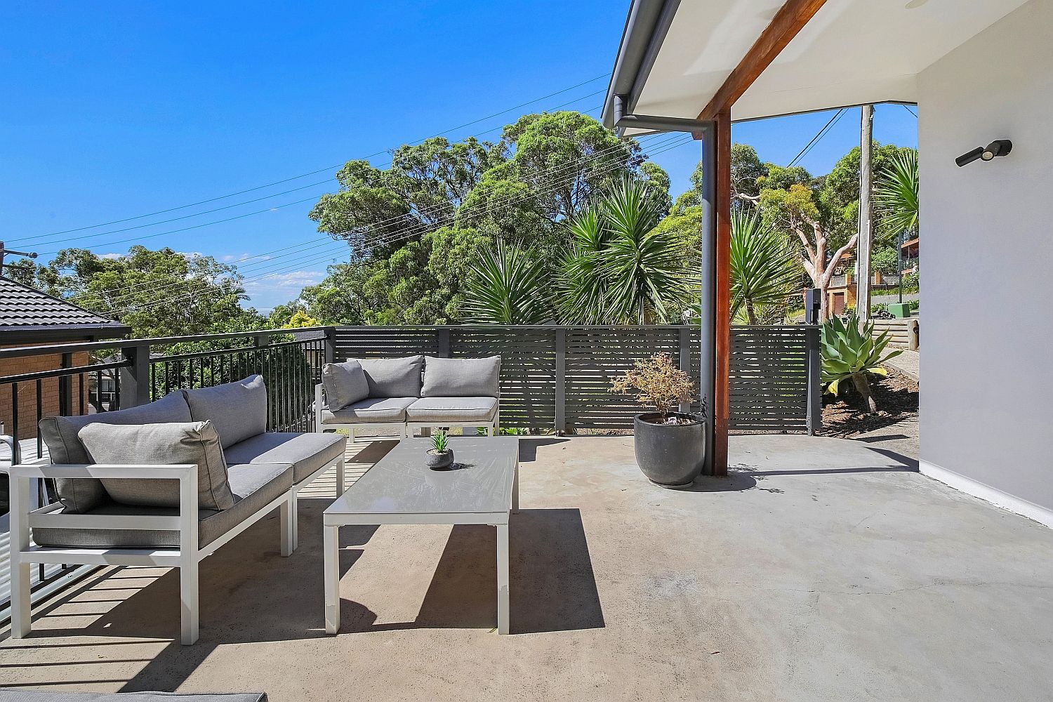 Real Estate For Sale 43 Berne Street Bateau Bay , NSW