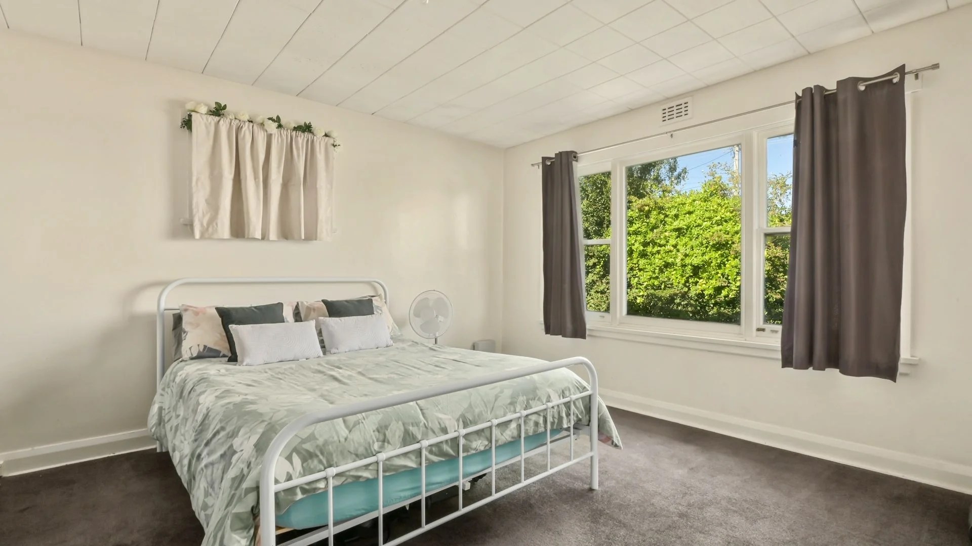 61 Ravenswood Rd, Ravenswood Harrison Agents