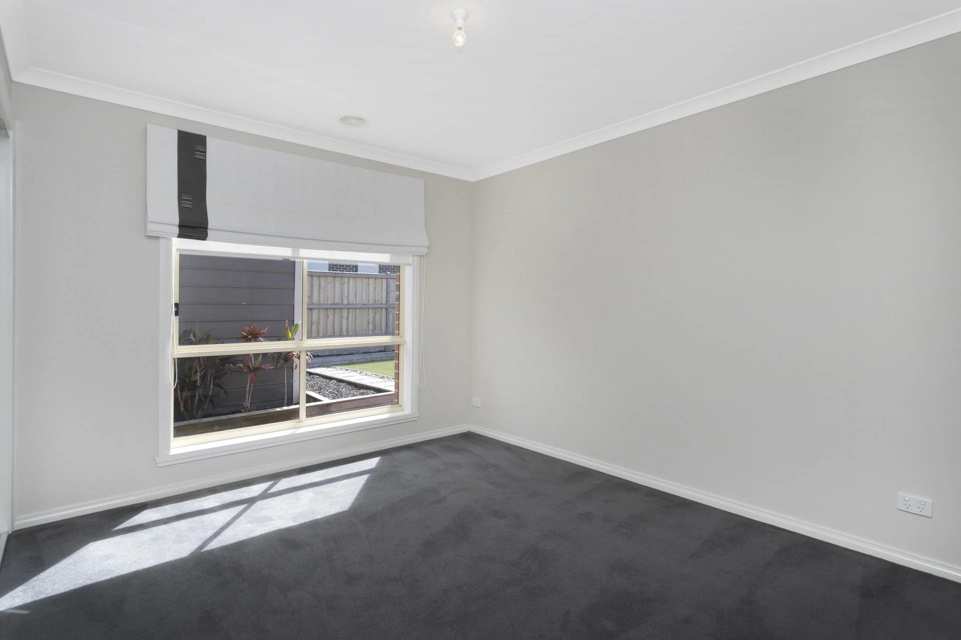 84 Inglewood Drive, BURNSIDE HEIGHTS Sweeney Estate Agents