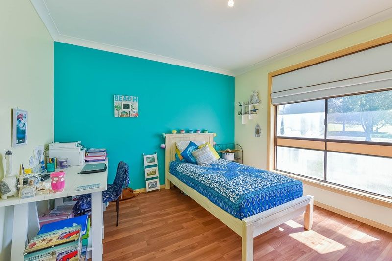 62 66 Medway Road, Bringelly United Realty