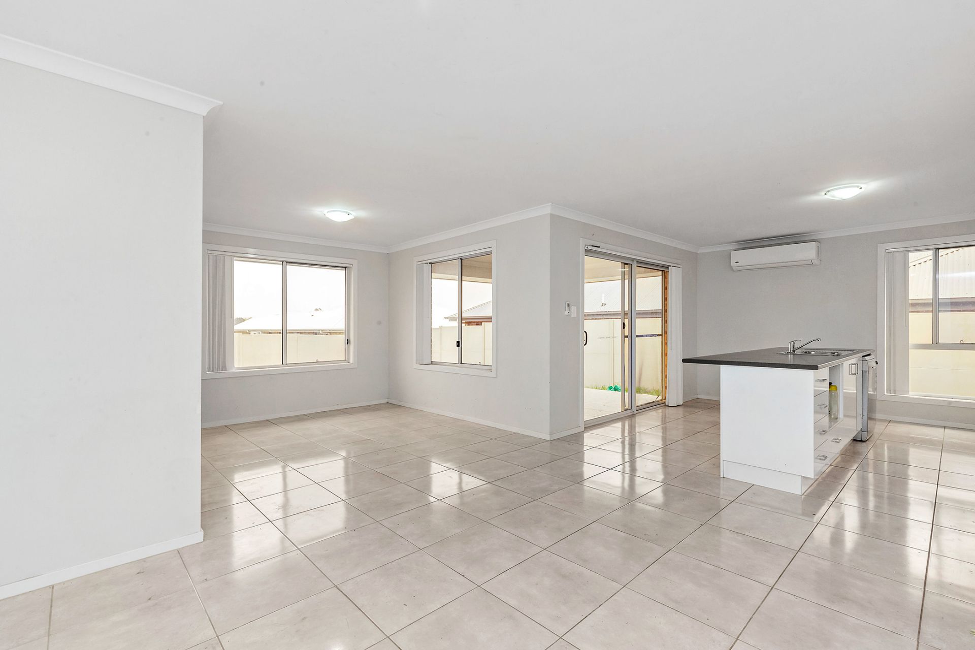 Real Estate For Lease 7 Ainsworth Crescent North Rothbury , NSW