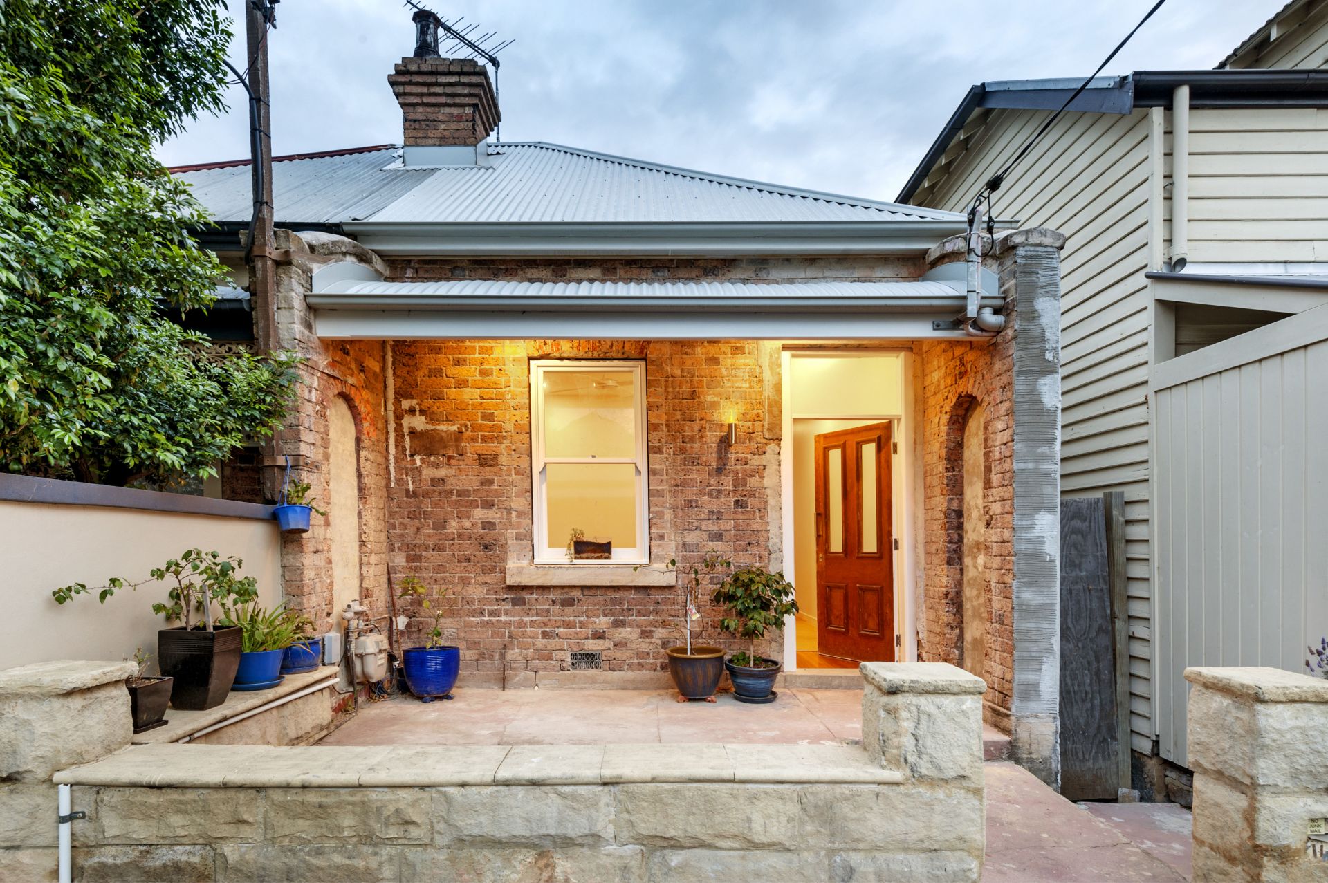 Sold property Sold Price for 147 Rowntree Street Birchgrove NSW 2041