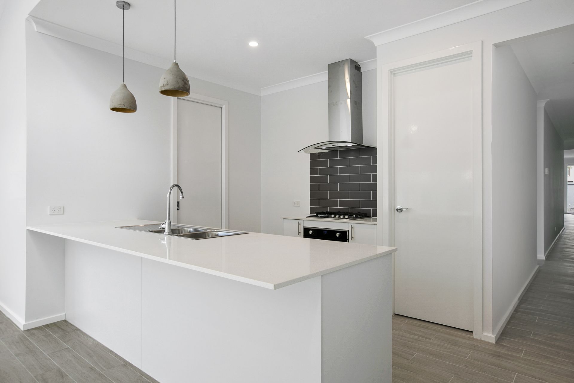 Real Estate For Lease 11A Clovelly Avenue Rosebud , VIC