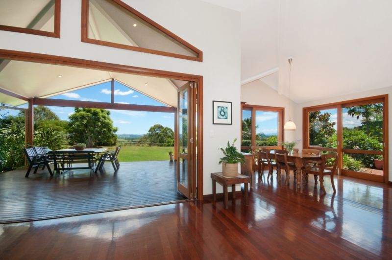 2 Satinwood Drive, McLeans Ridges Lois Buckett Real Estate