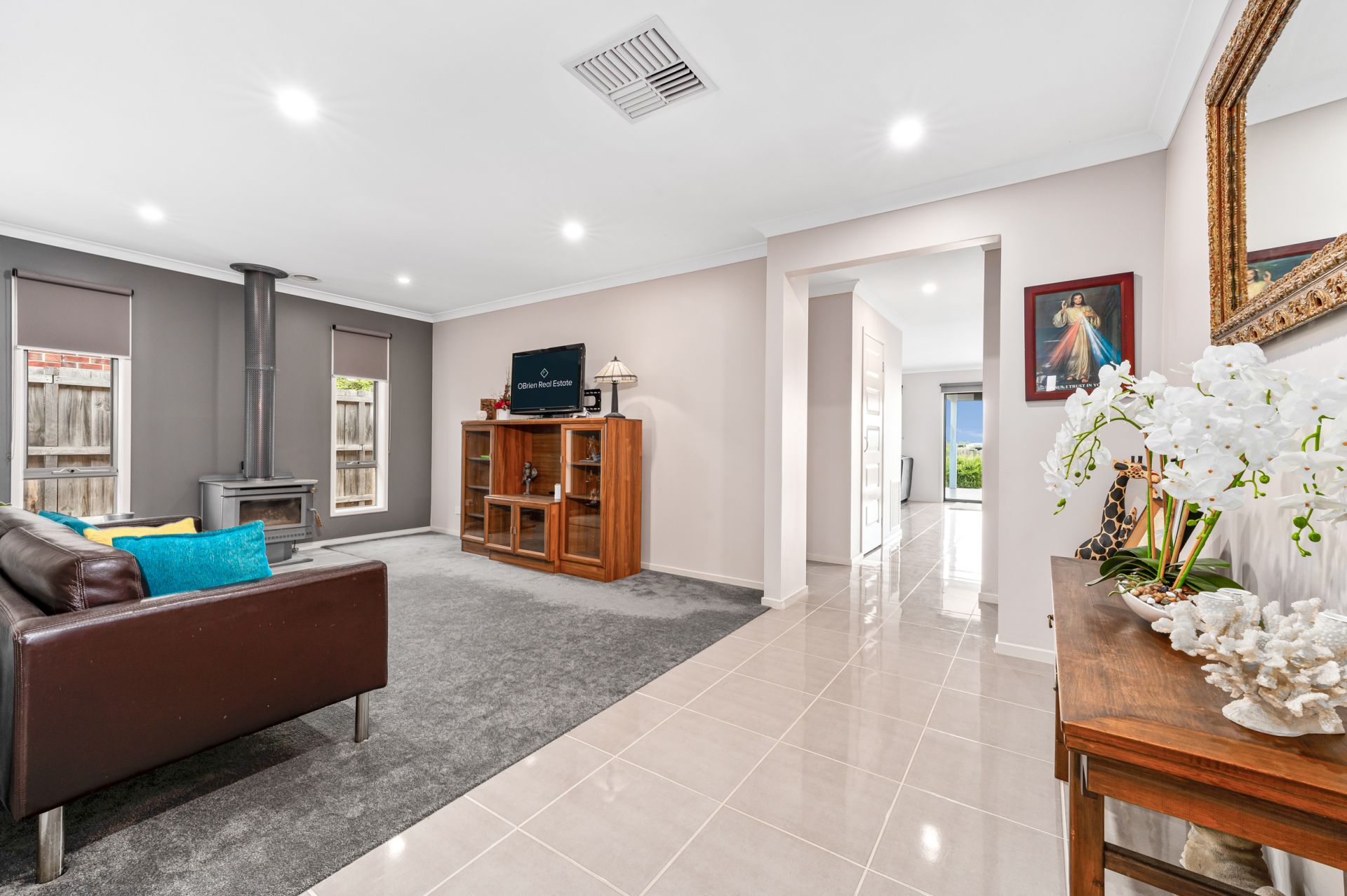 63 Galilee Drive, Sandhurst OBrien Real Estate