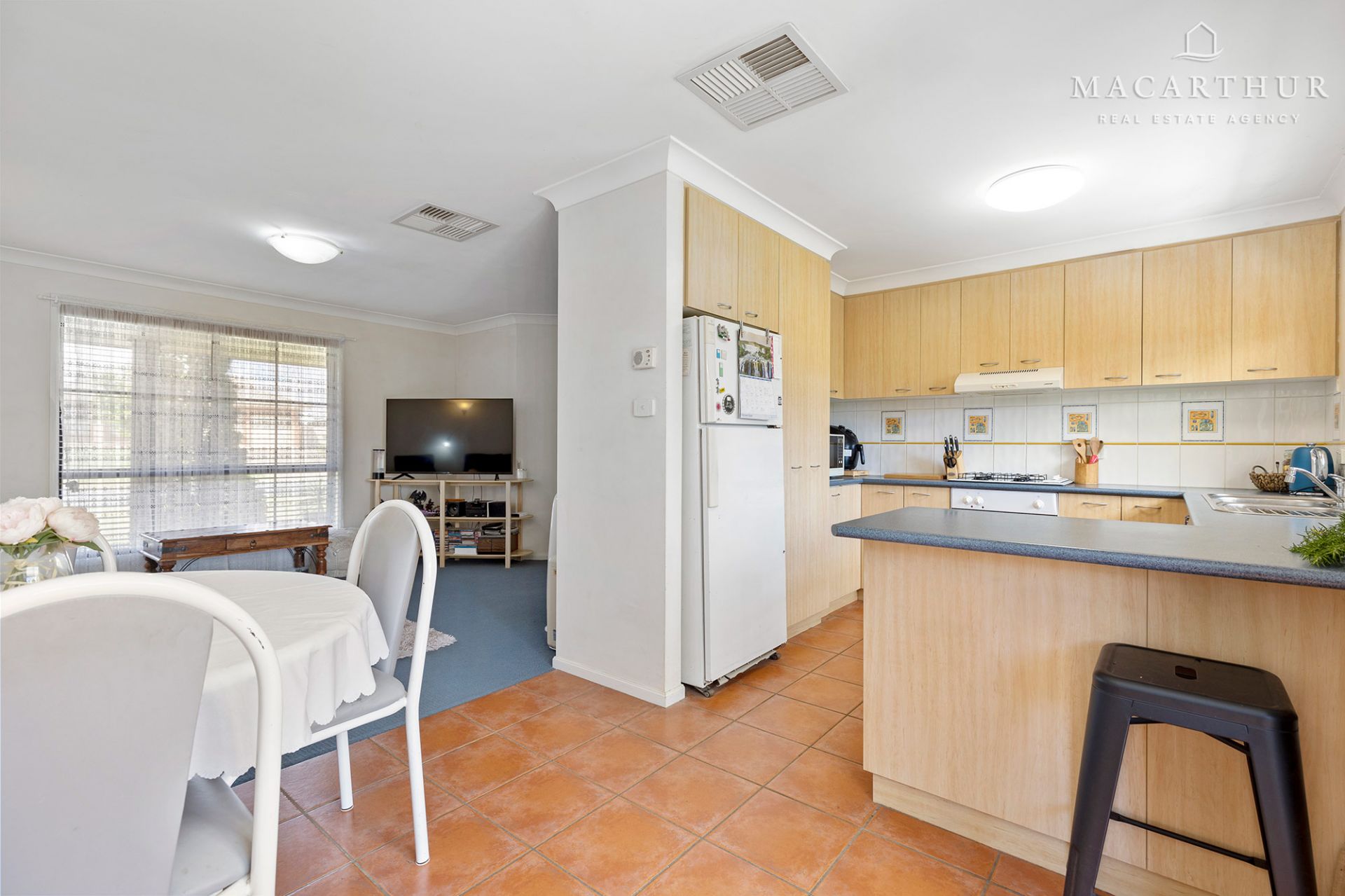 1/1 Woomera Place, Glenfield Park Macarthur Real Estate Agency