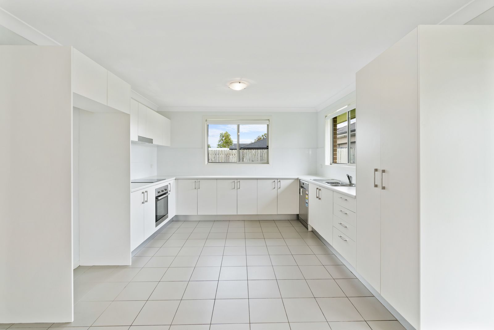 Real Estate For Lease 9 Pom Pom Place Edmondson Park , NSW