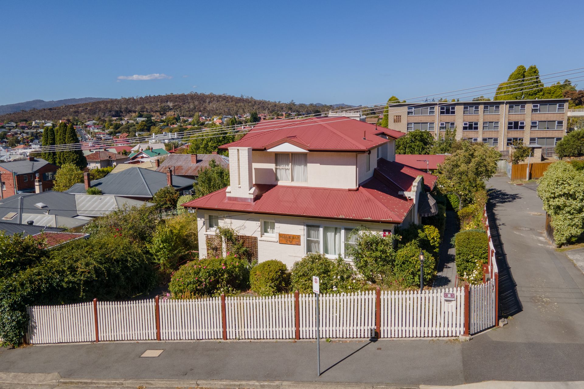 1 Honora Avenue, Lenah Valley 4one4 Property Co