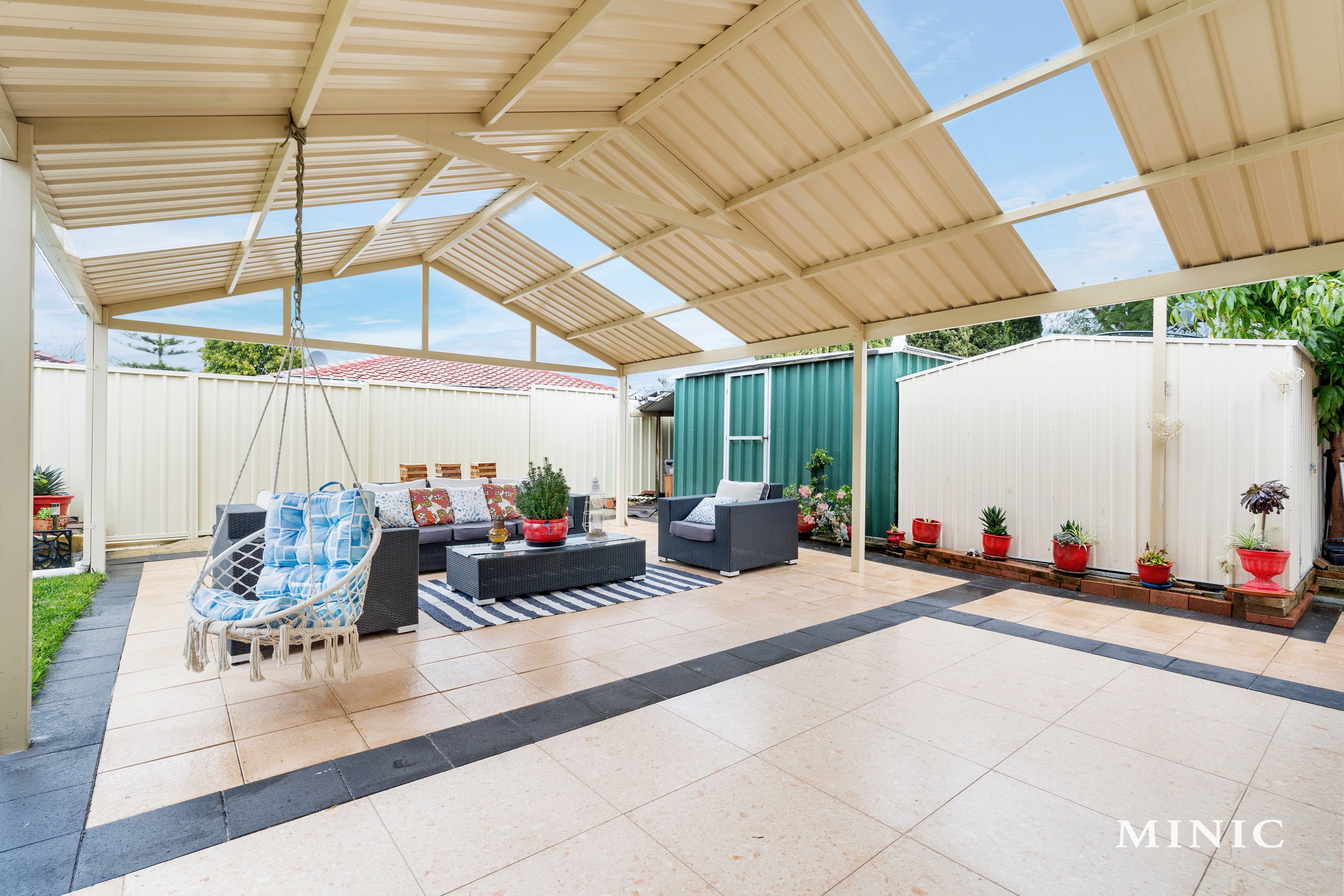 Real Estate For Sale 30 Forest Lakes Drive Thornlie , WA