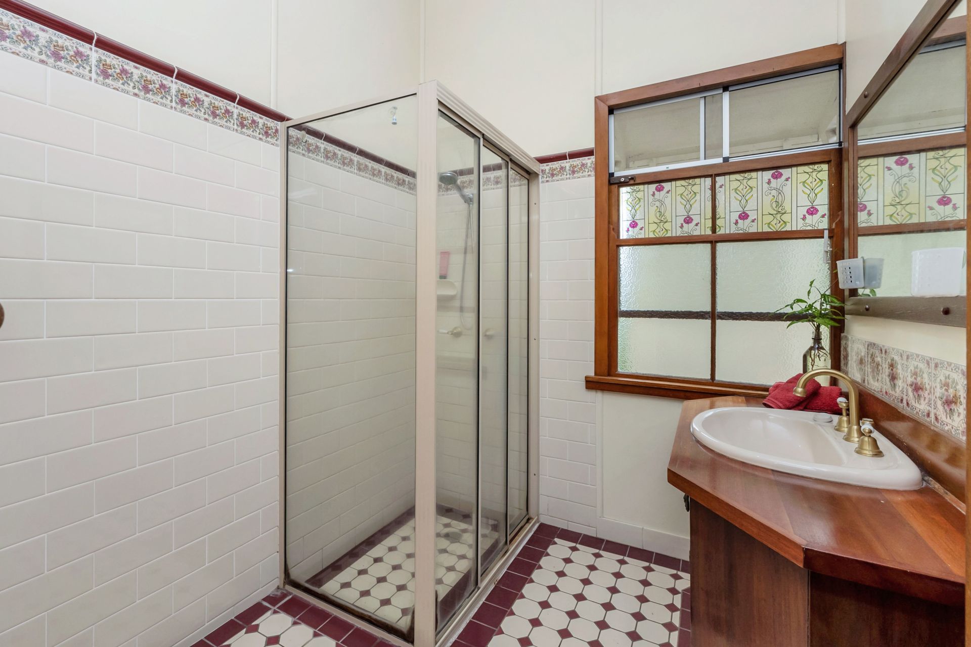 83 Armstrong Street, Hermit Park Harcourts Kingsberry Townsville