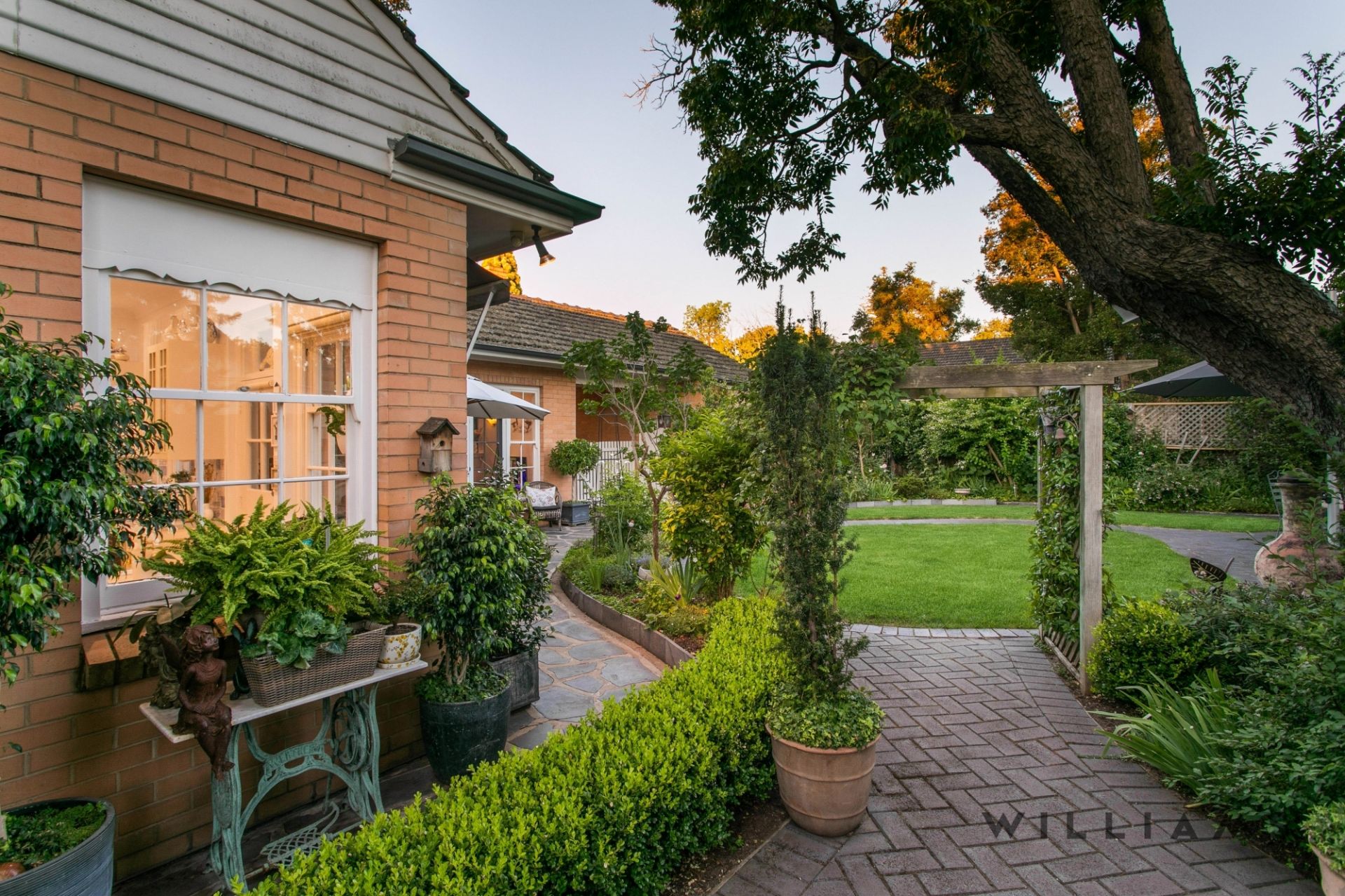 122 Hewitt Avenue, Toorak Gardens Williams Real Estate