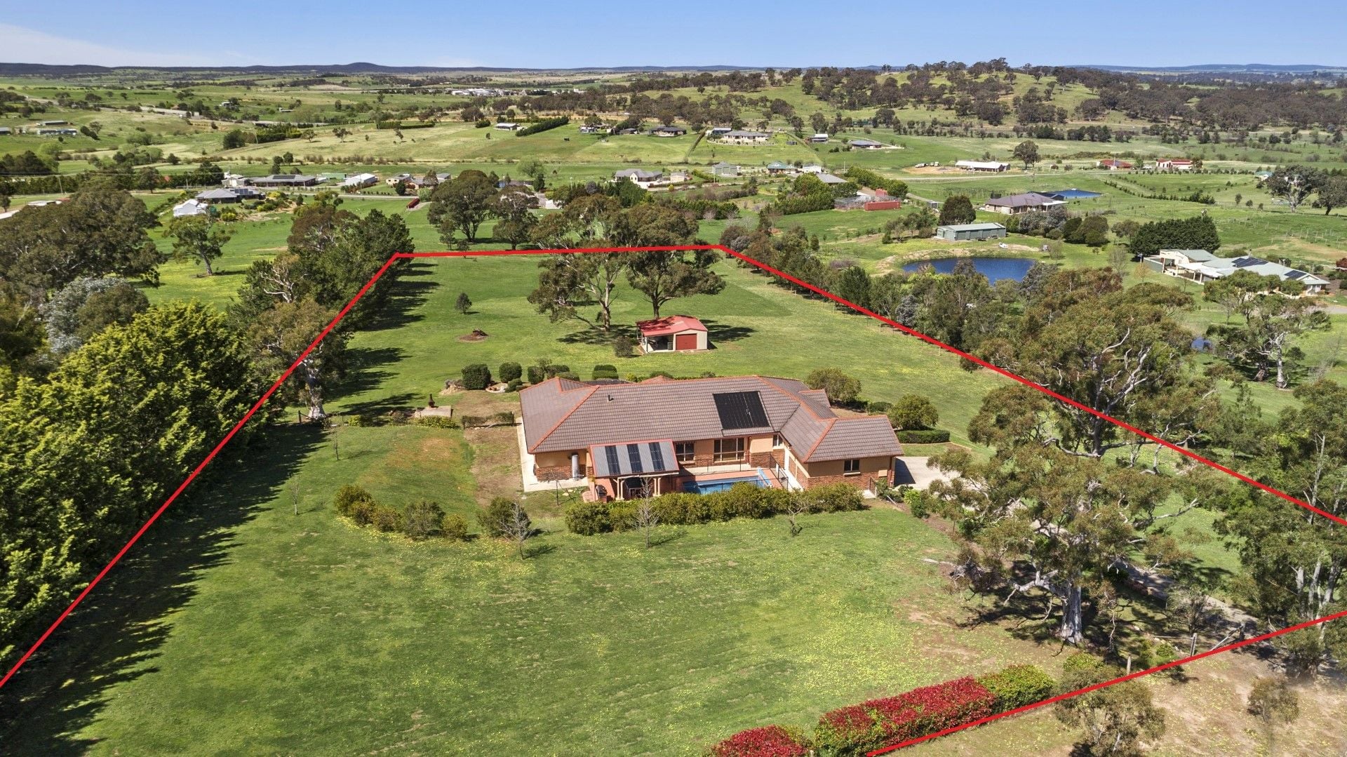 213 RunOWaters Drive, RunOWaters Goulburn First National Real Estate