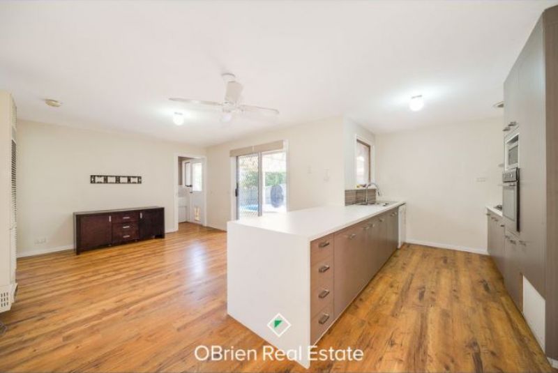 152 Warana Drive, Hampton Park OBrien Real Estate