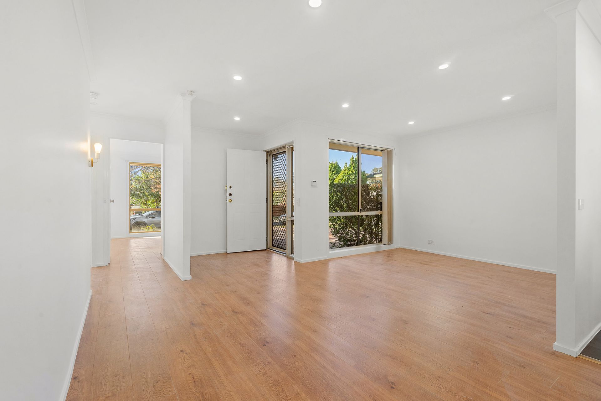 Real Estate For Sale 14 Fan Way Stanhope Gardens , NSW