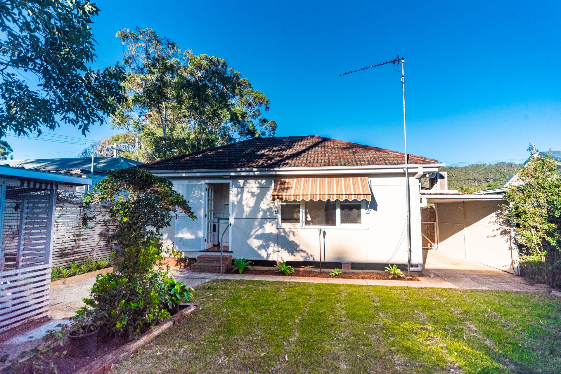 Real Estate For Lease 25 Commonwealth Avenue Blackwall , NSW