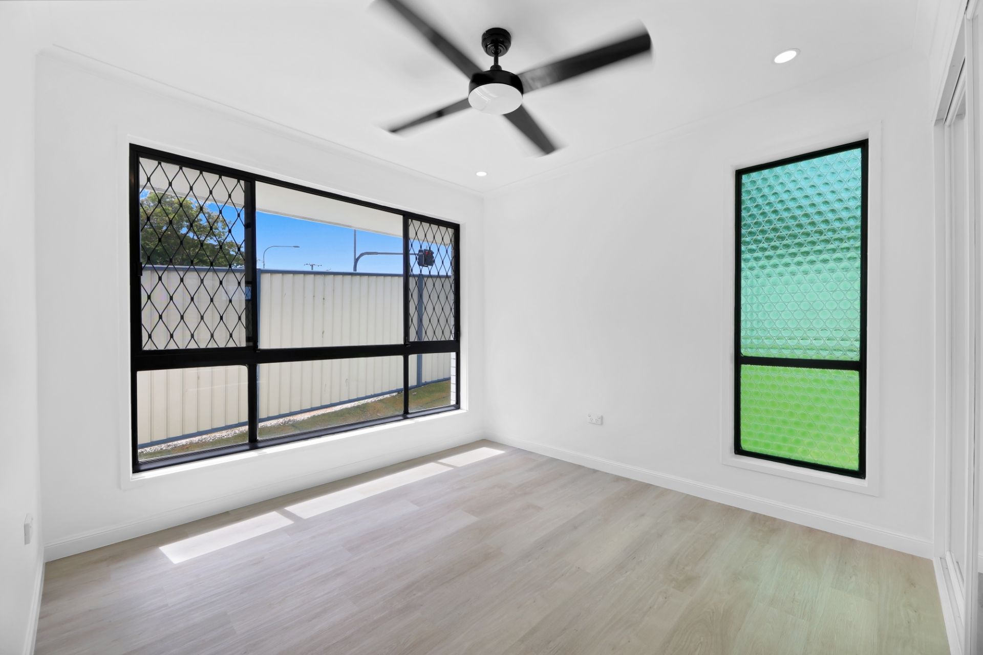 Real Estate For Sale 113 Musgrave Avenue Labrador , QLD