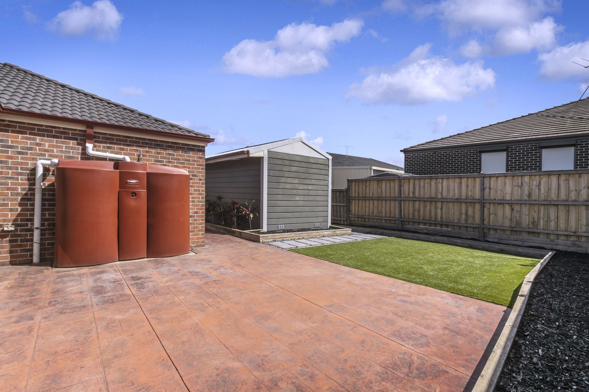 84 Inglewood Drive, BURNSIDE HEIGHTS Sweeney Estate Agents