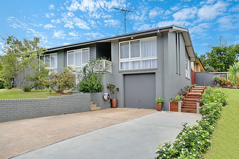 Real Estate For Sale 2 Jarrah Avenue Bradbury , NSW