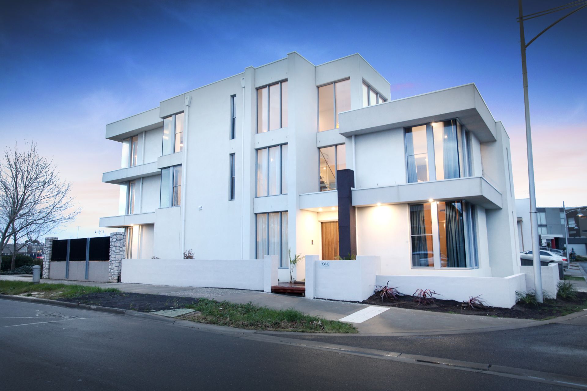 1 The Strand, CAROLINE SPRINGS Sweeney Estate Agents