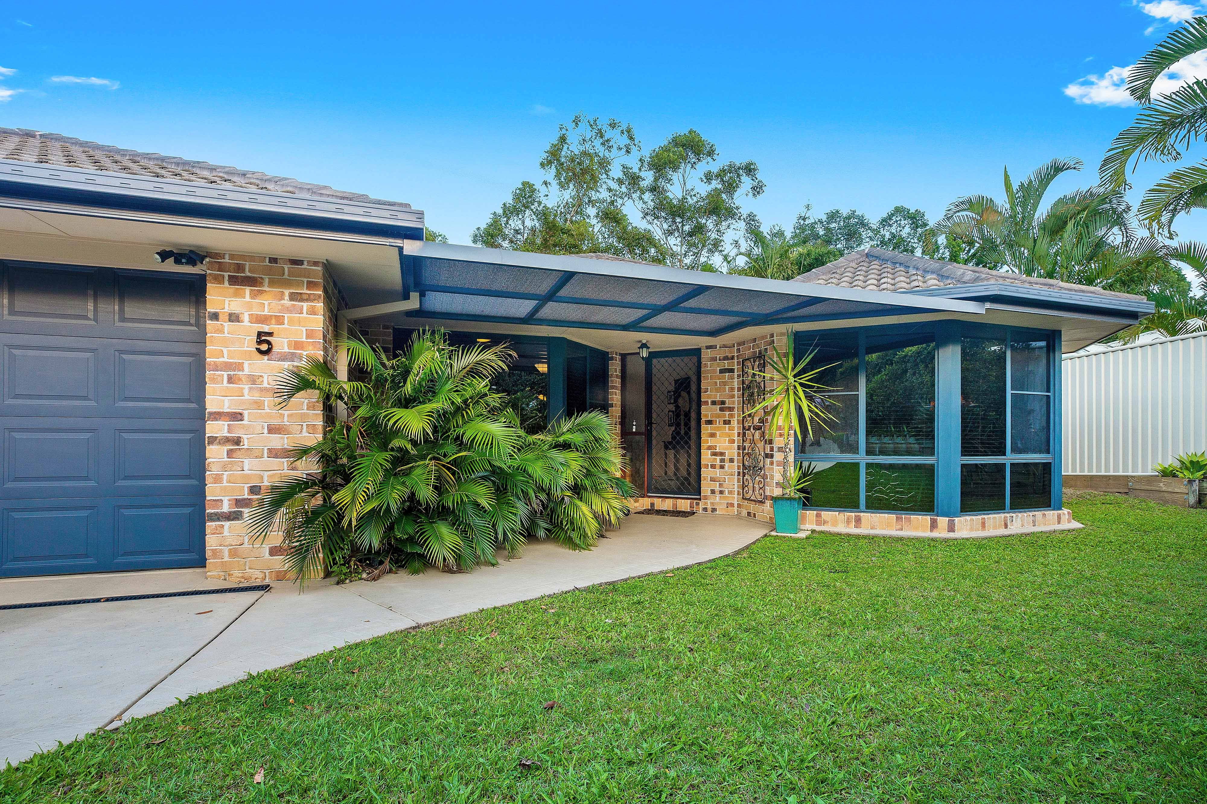 Real Estate For Sale 5 Crows Ash Court Palmwoods , QLD