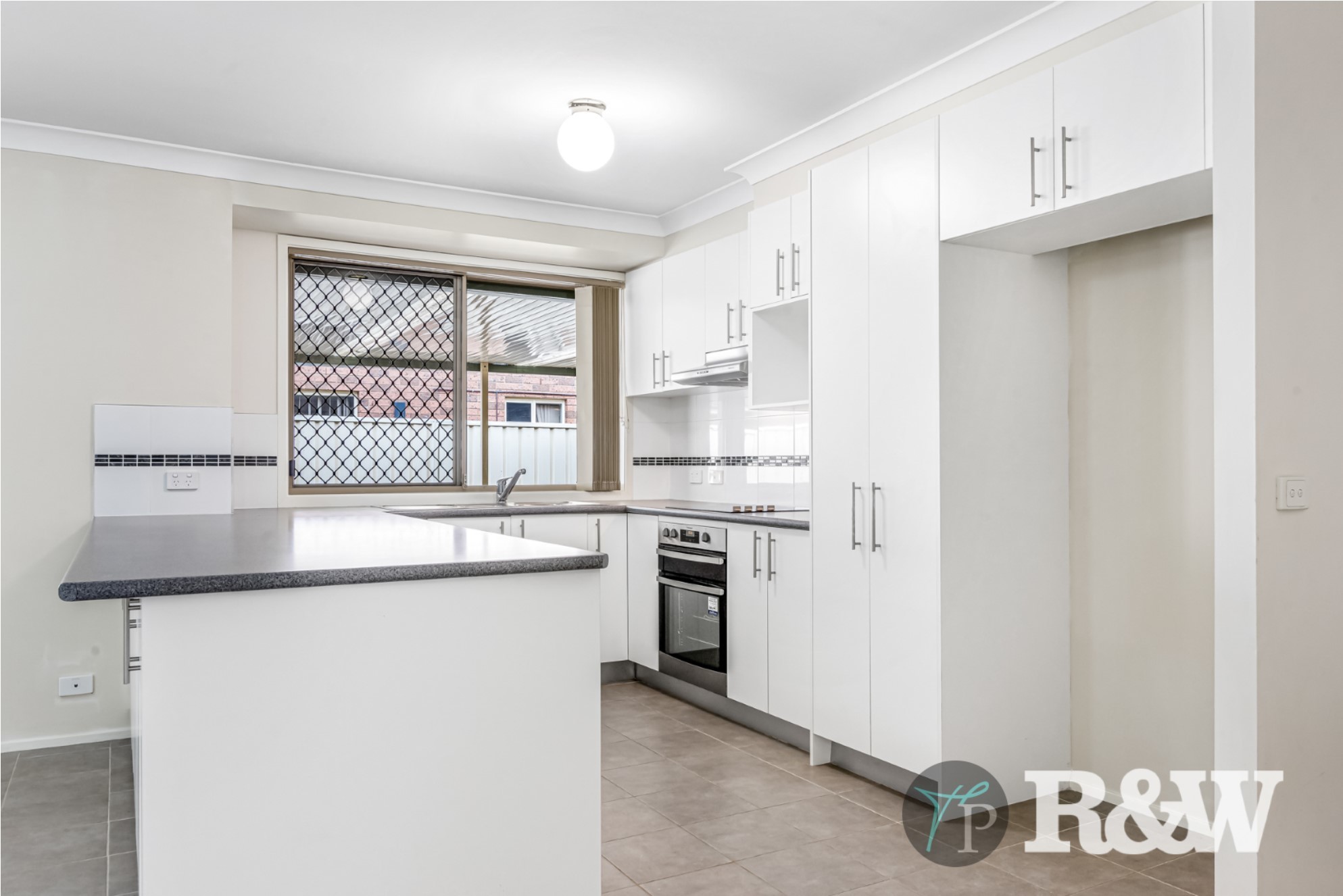 Real Estate For Sale Glenmore Park , NSW