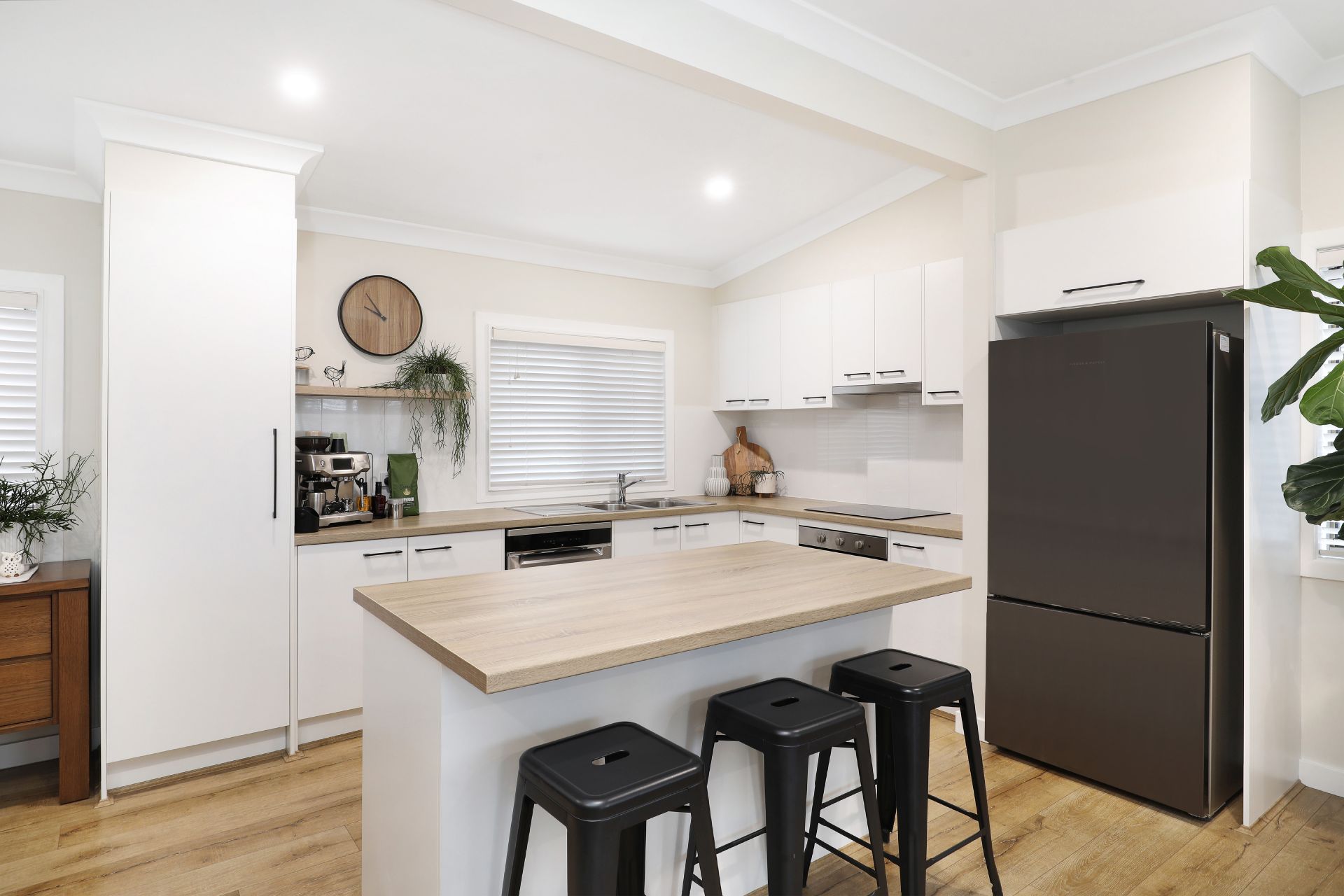 Real Estate For Sale 13 Winton Place Fairy Meadow , NSW