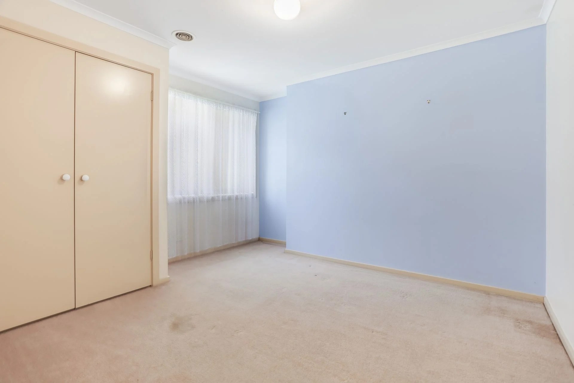 18 Chatterton Drive, Delahey OBrien Real Estate