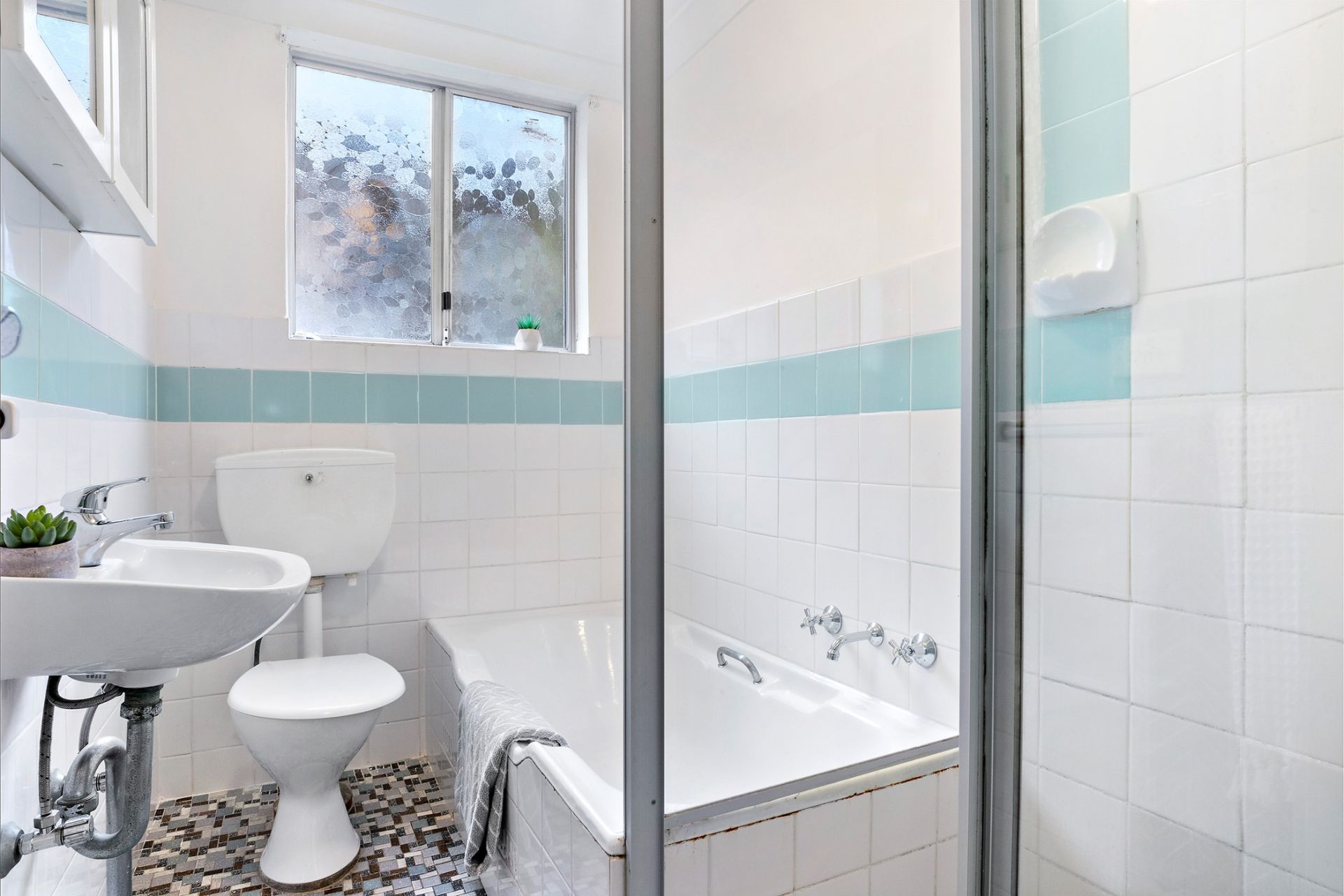 Real Estate For Sale 2/55 Prospect Road Summer Hill , NSW