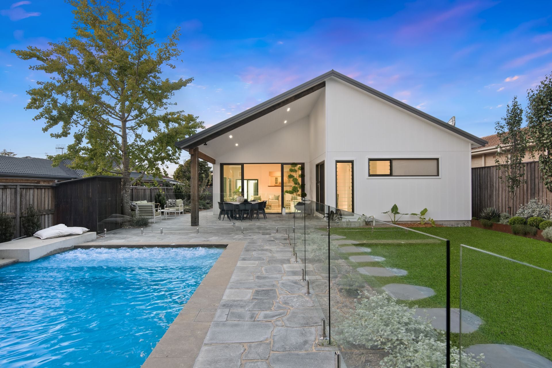 49 Oaks Avenue, Long Jetty Whiteman Property