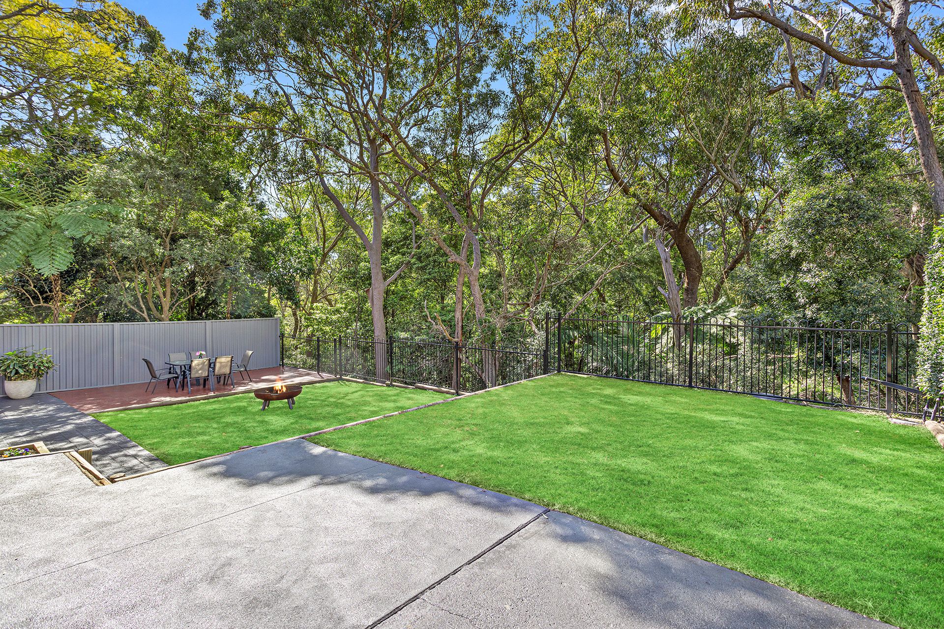 Real Estate For Sale 8 Roebourne Street Yarrawarrah , NSW