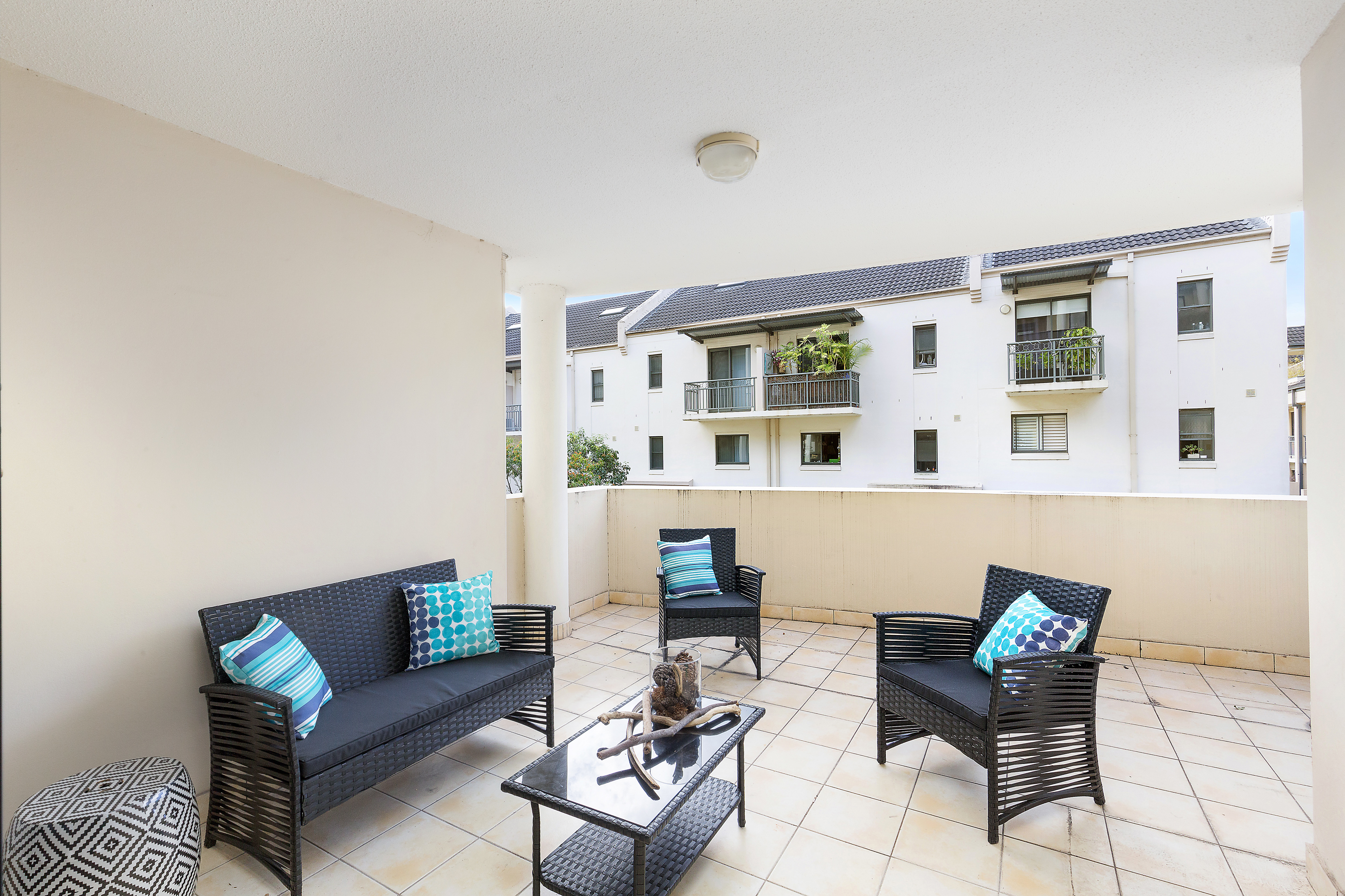 Sold 5/2 Taylors Drive Lane Cove , NSW 2066