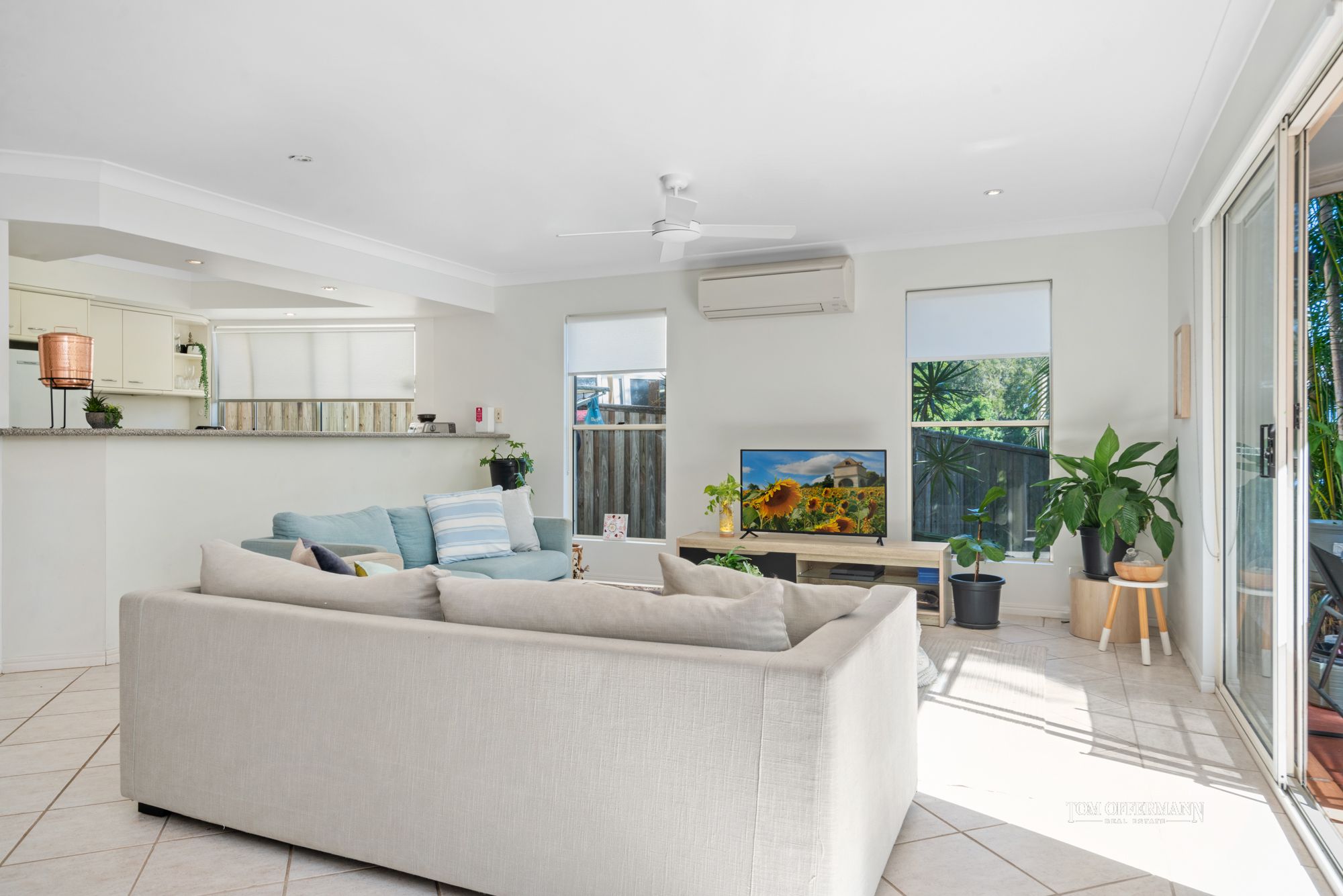 Real Estate For Sale 2/19 Laburnum Crescent Noosaville , QLD