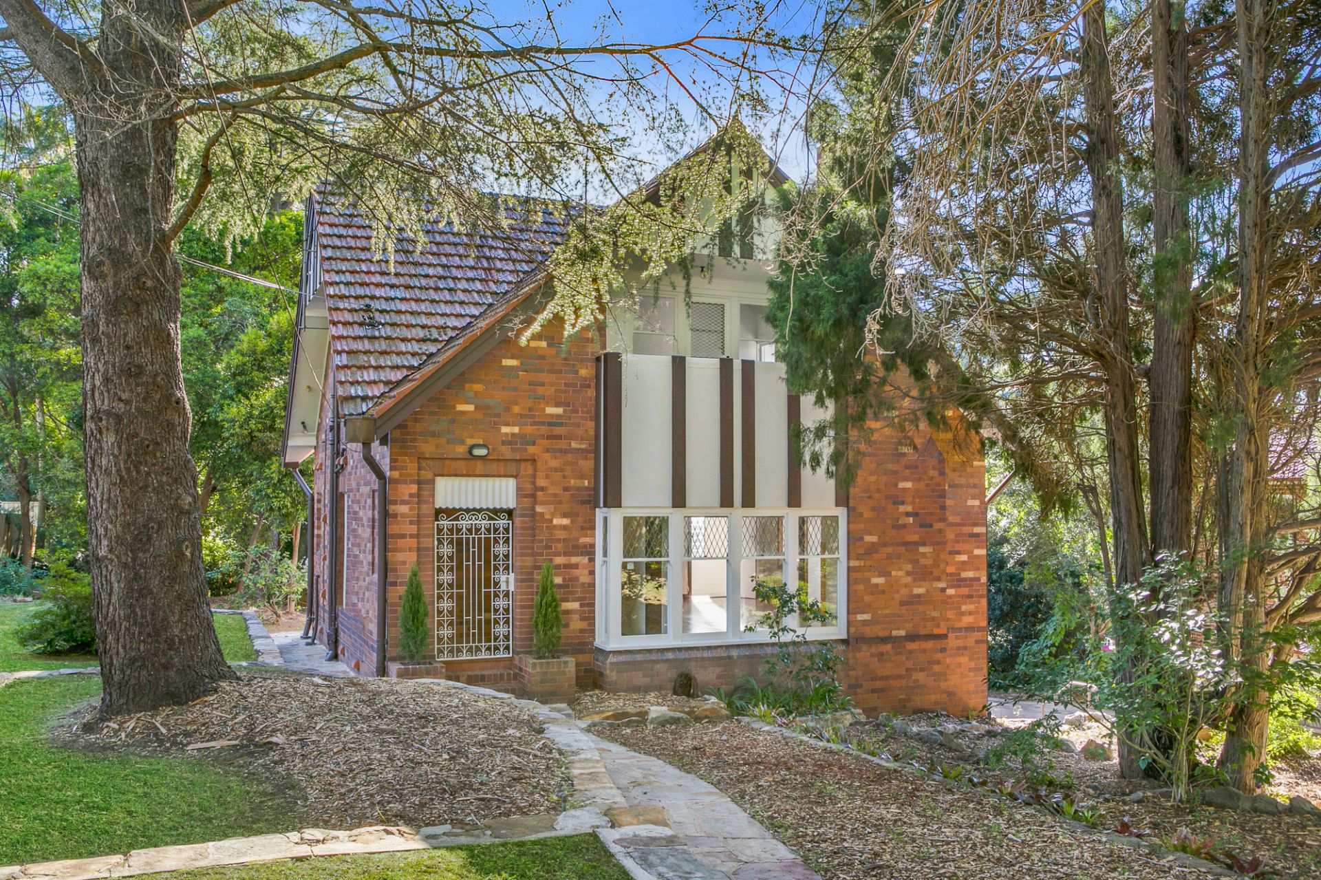 Real Estate For Lease 20 Chorley Avenue Cheltenham , NSW