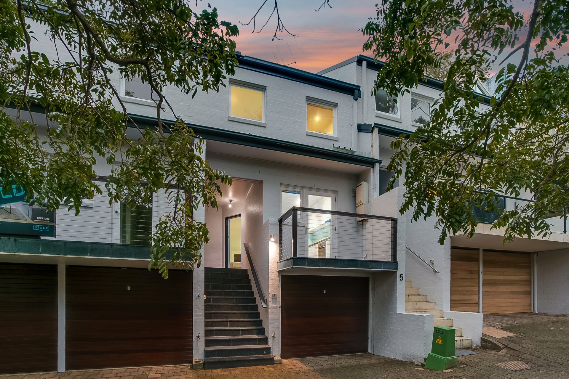 Real Estate For Sale 3/3 Bank Lane McMahons Point , NSW