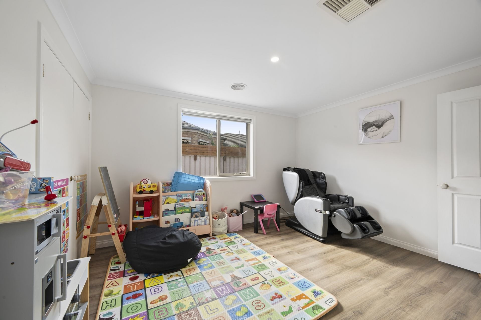 11 Boulevarde Drive, Alfredton Ballarat Real Estate Pty Ltd