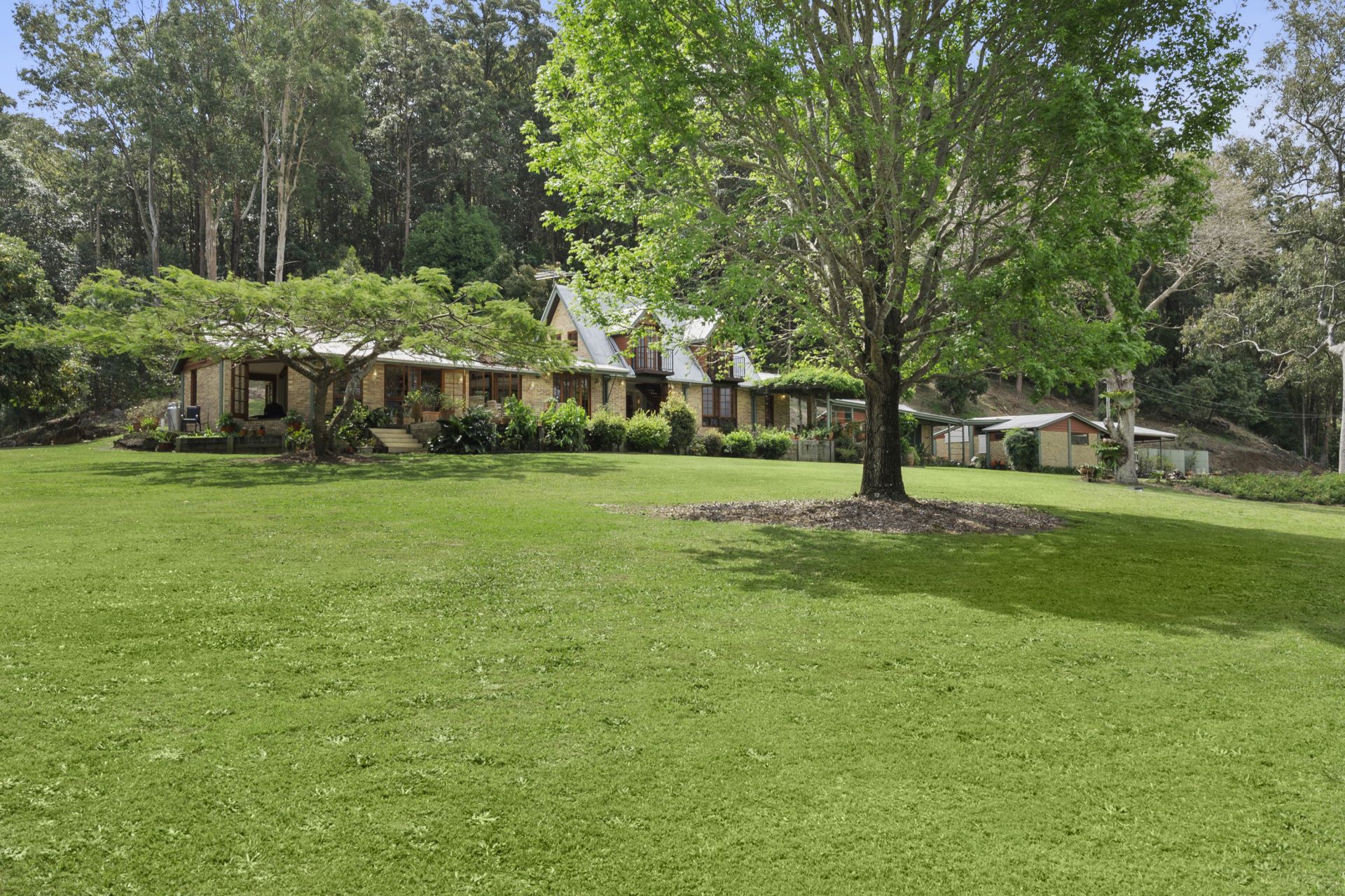 201 Landsborough Maleny Road, Mount Mellum Brant Property