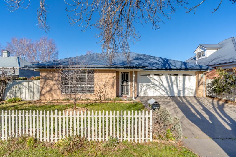 5 Wentworth Lane, Orange John Cook Real Estate