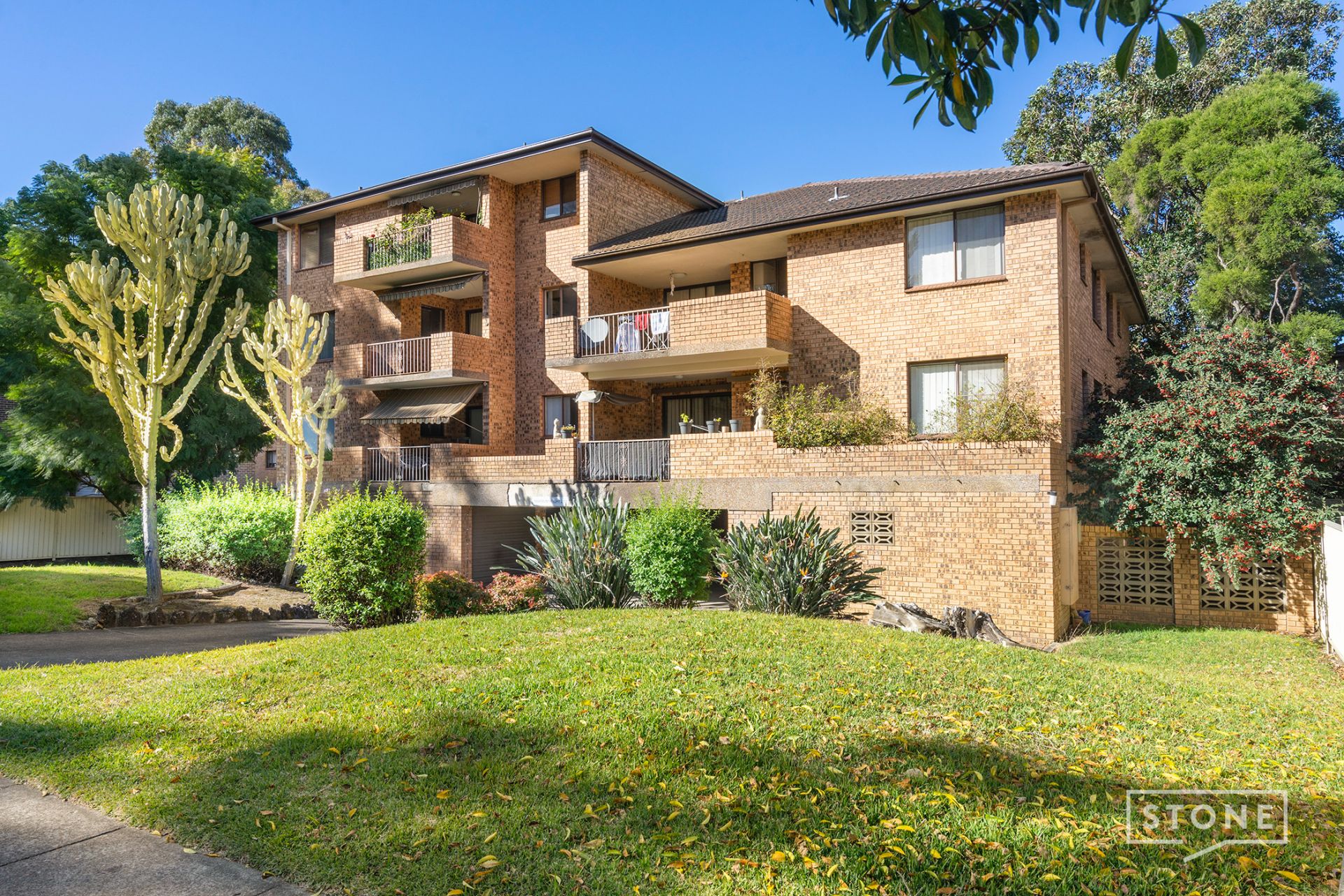 Real Estate For Lease 4/1517 Alfred Street Westmead , NSW