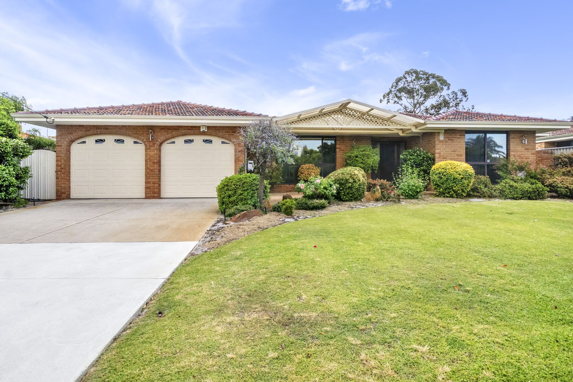 Real Estate For Sale 5 Glenkerry Road Willetton , WA
