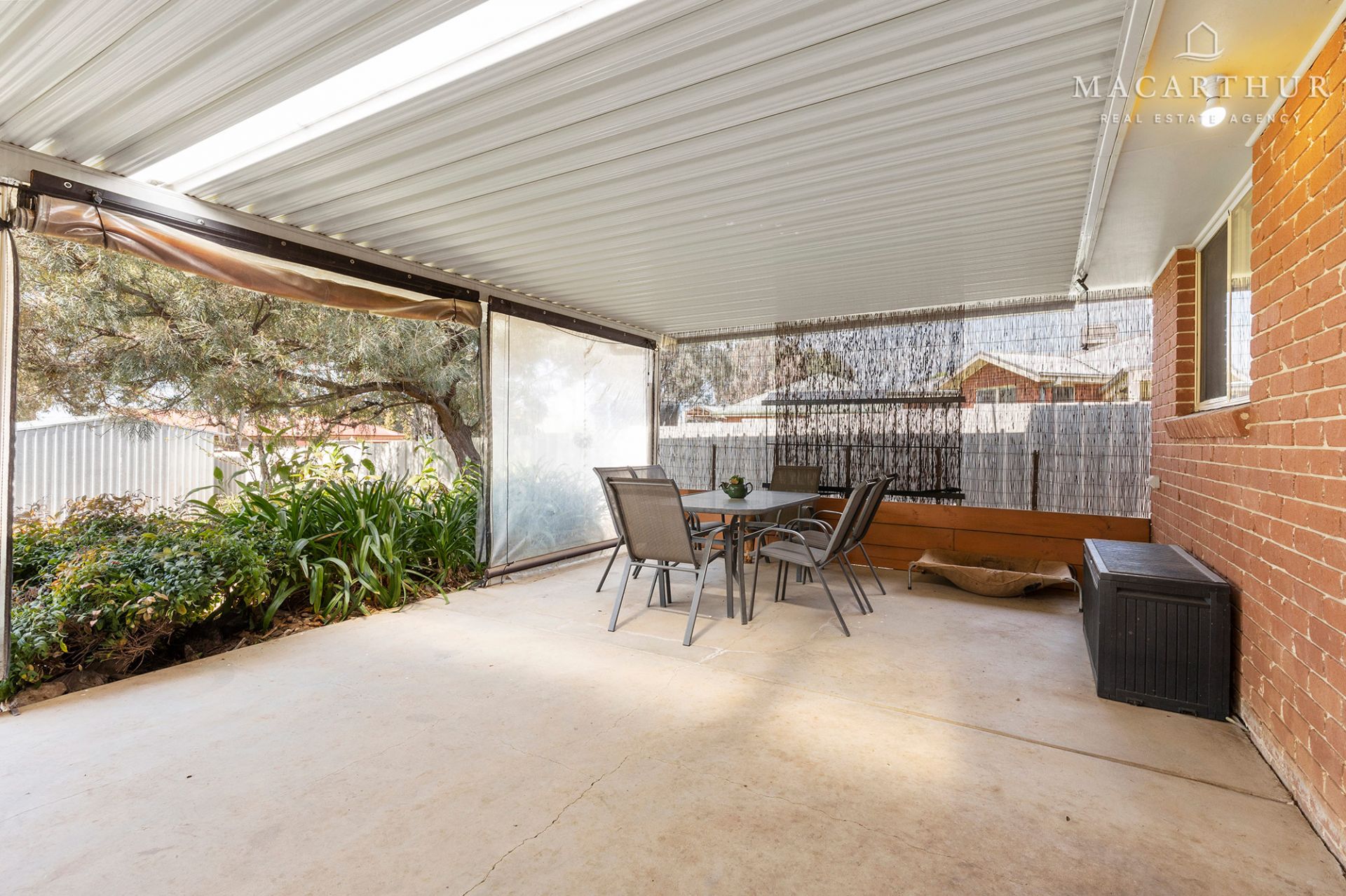 11 Canola Place, Estella Macarthur Real Estate Agency