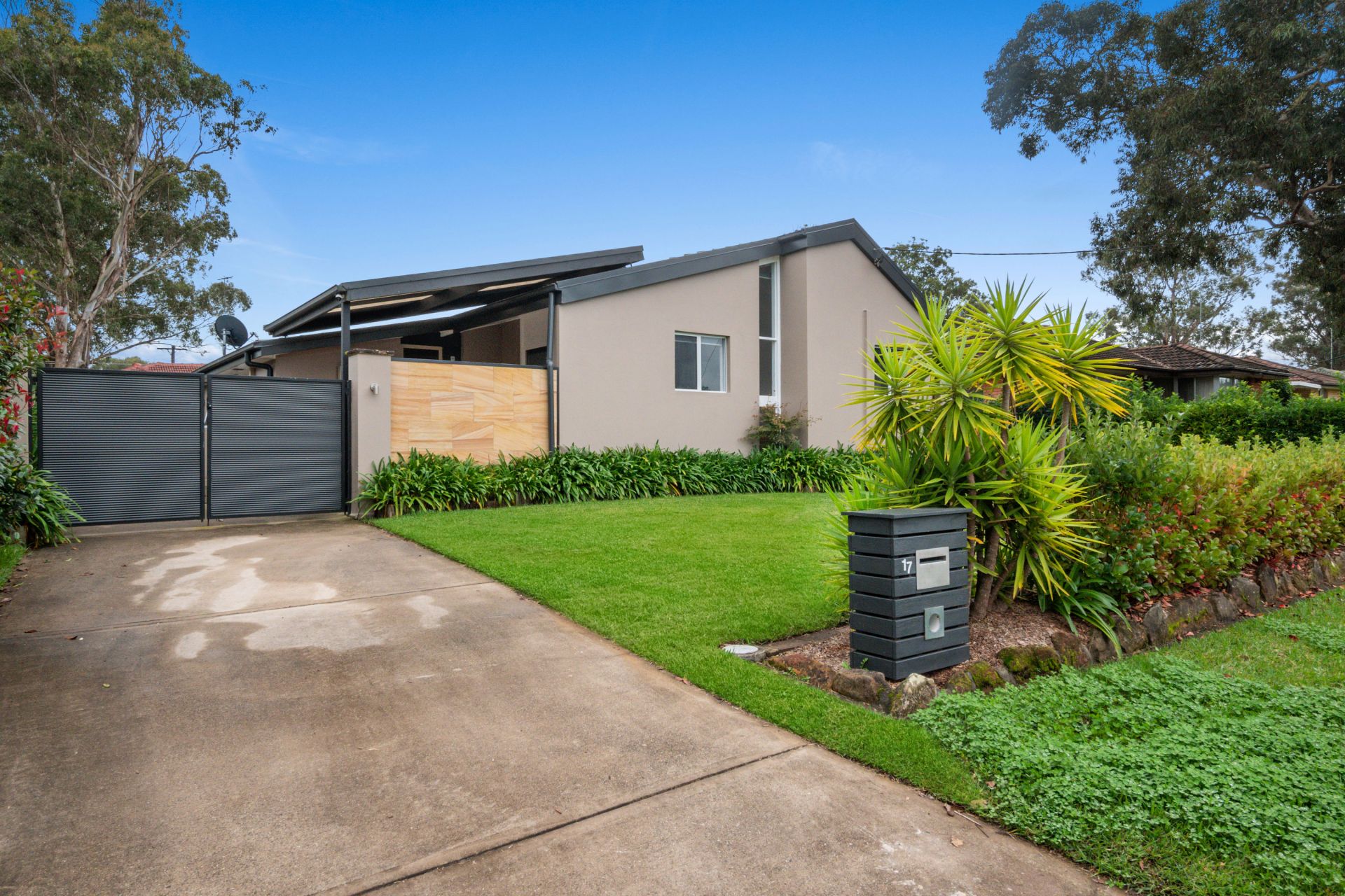 Real Estate For Sale 17 Bradley Road South Windsor , NSW