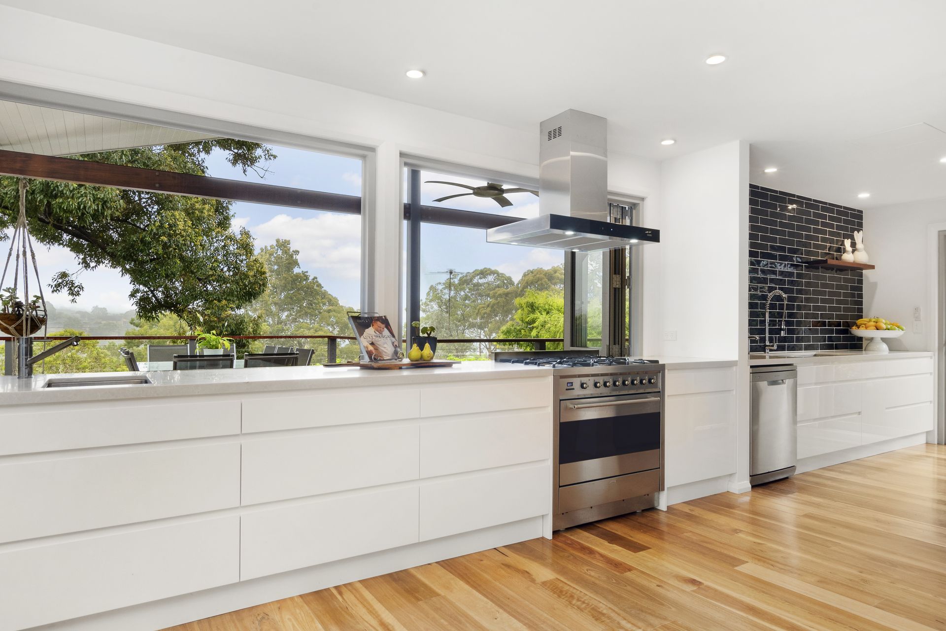 Real Estate For Sale 20 Rathowen Parade Killarney Heights , NSW